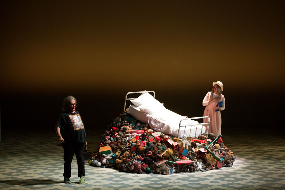Opera Falstaff  del regista Roberto Catalano, OperaLombardia, Rete Lirica delle Marche e Teatro Marrucino di Chieti nel 2019