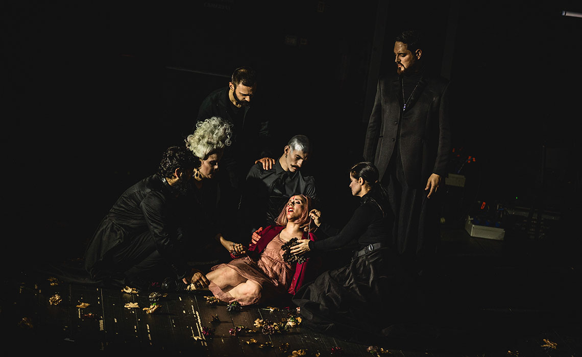Opera Polittico Monteverdiano  del regista Roberto Catalano, al Teatro del Filodrammatici, Cremona, Monteverdi Festival.