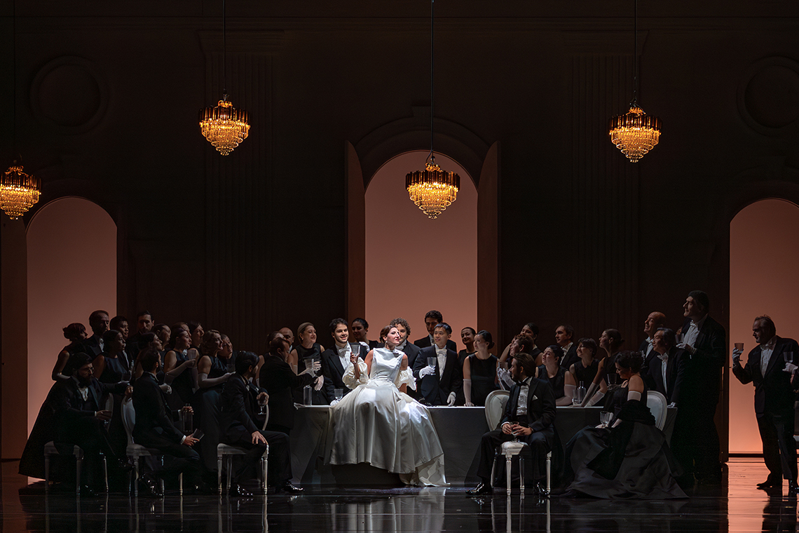 Opera La Traviata del regista Roberto Catalano